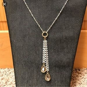GLISTEN necklace by Premier Designs